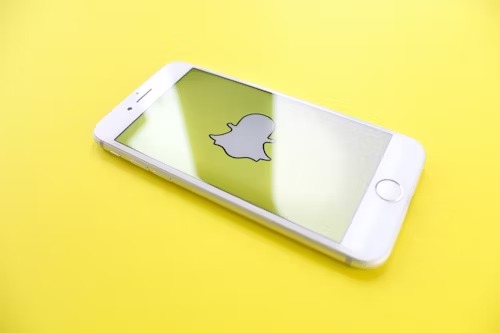 How Is a Public Profile on Snapchat Beneficial?