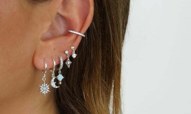 Unlock Your Style Potential with the Latest Earring Trends